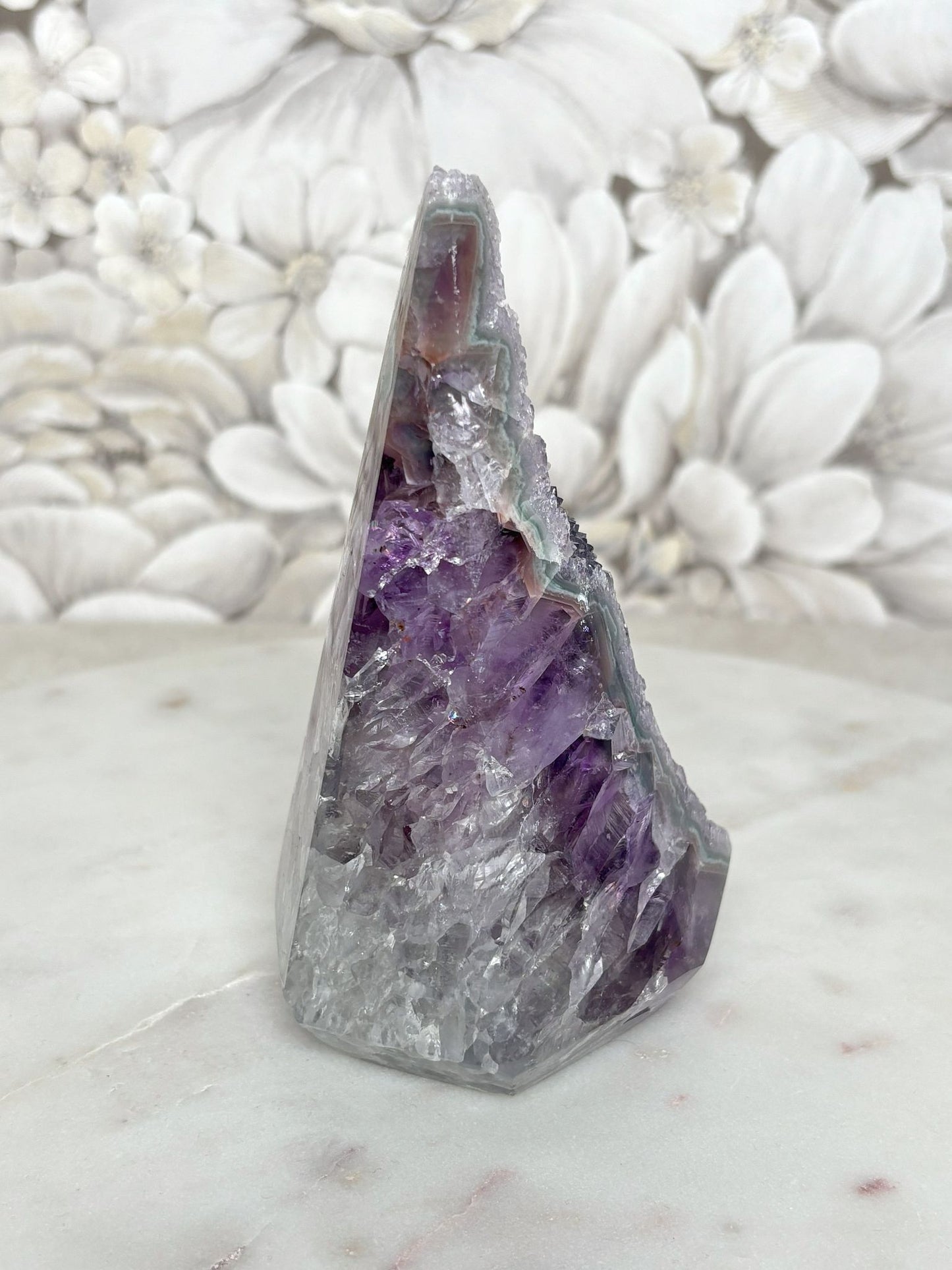 Amethyst in Diamantenform