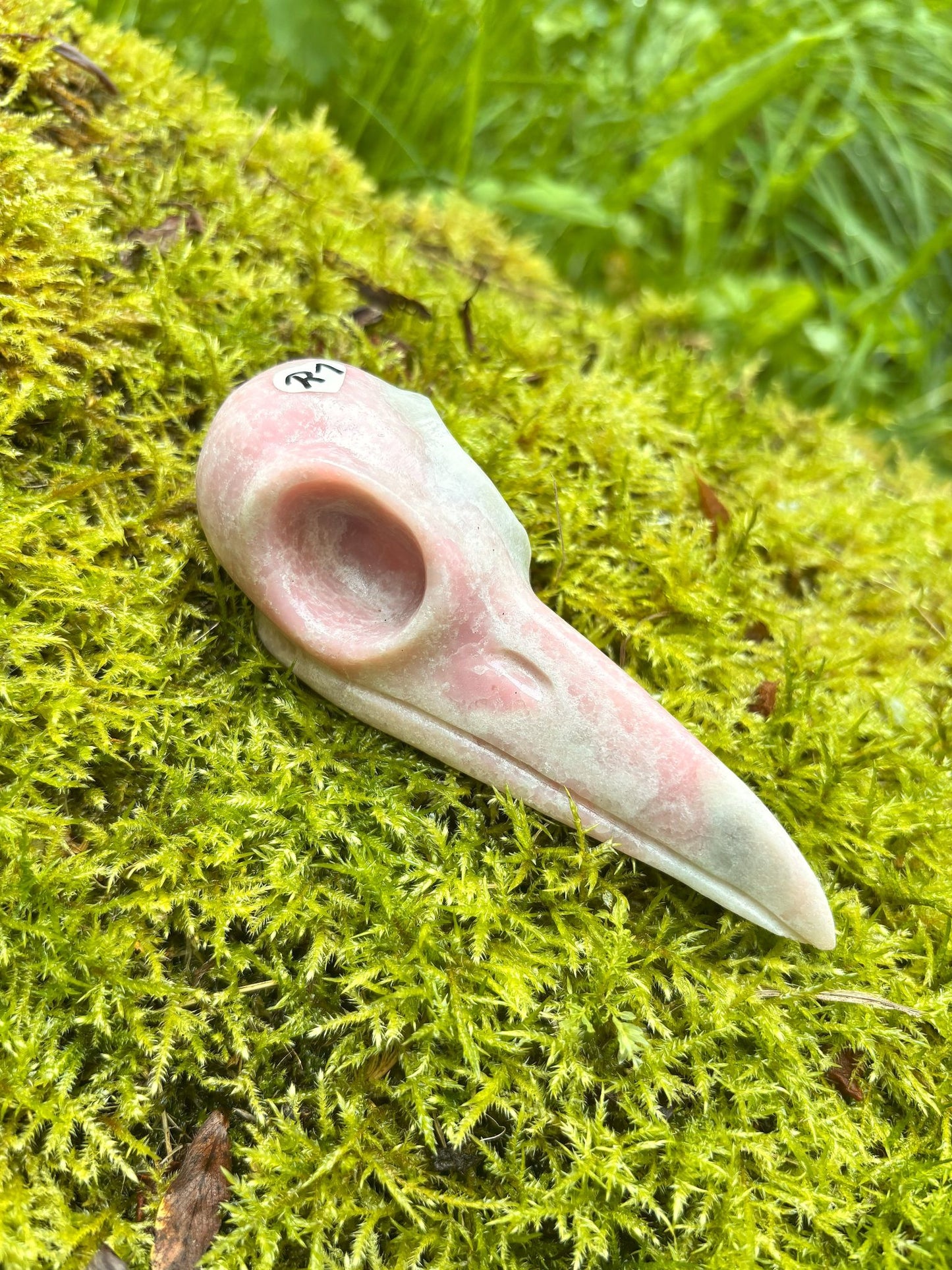 Krähen Schädel Pinker Opal