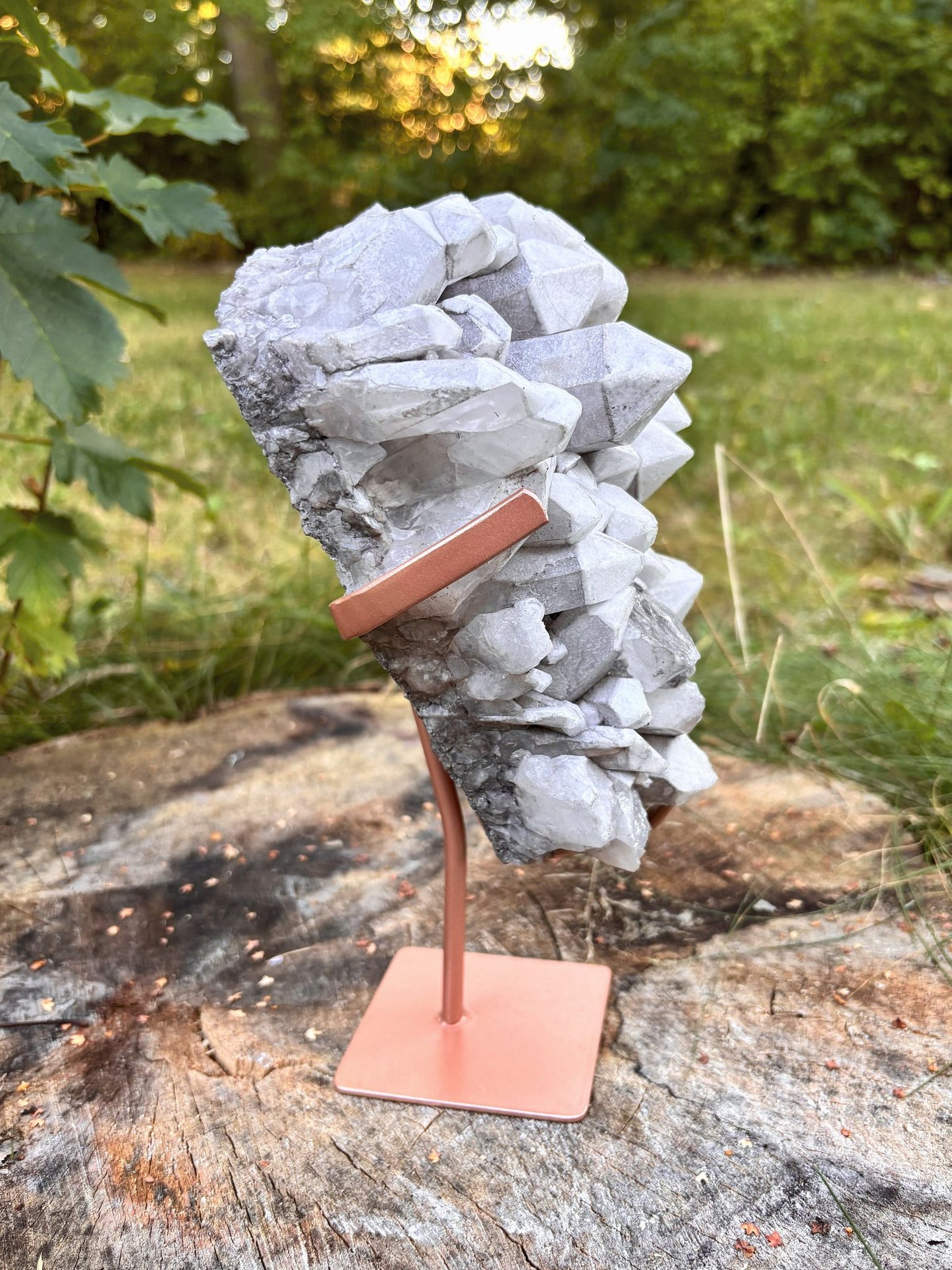 Weißer Kerzenquarz / Lemurian Cluster