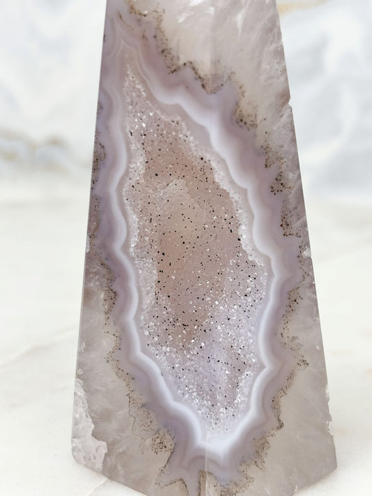 Achat-Obelisk Nr. 13a