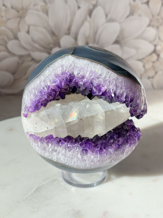 Amethyst Sphere mit Regenbogen Calcit 🌈