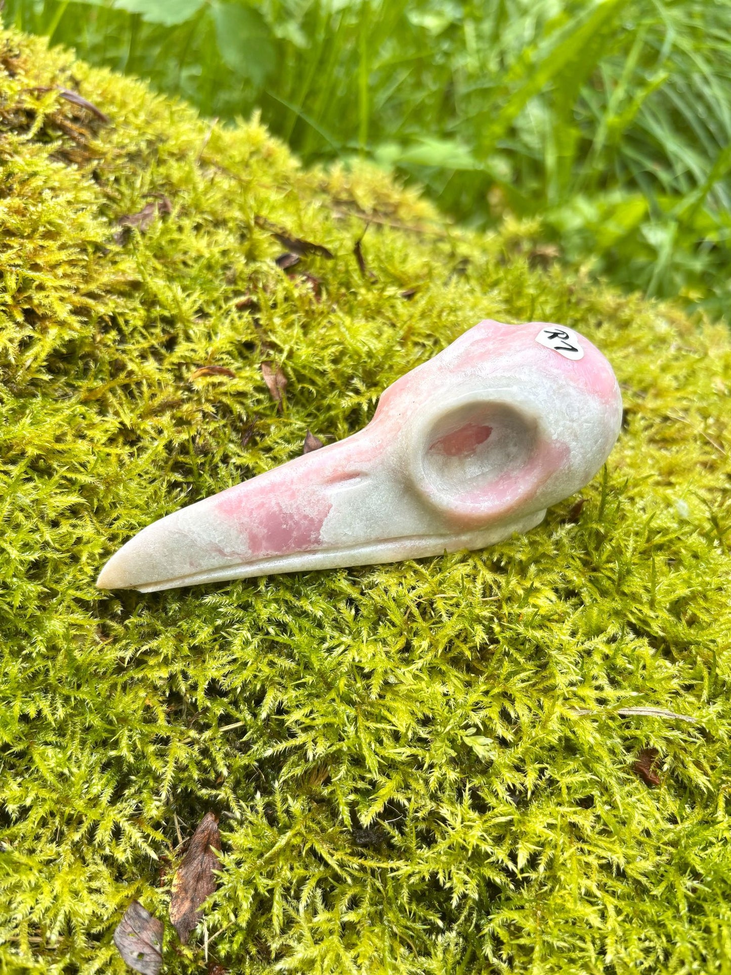 Krähen Schädel Pinker Opal