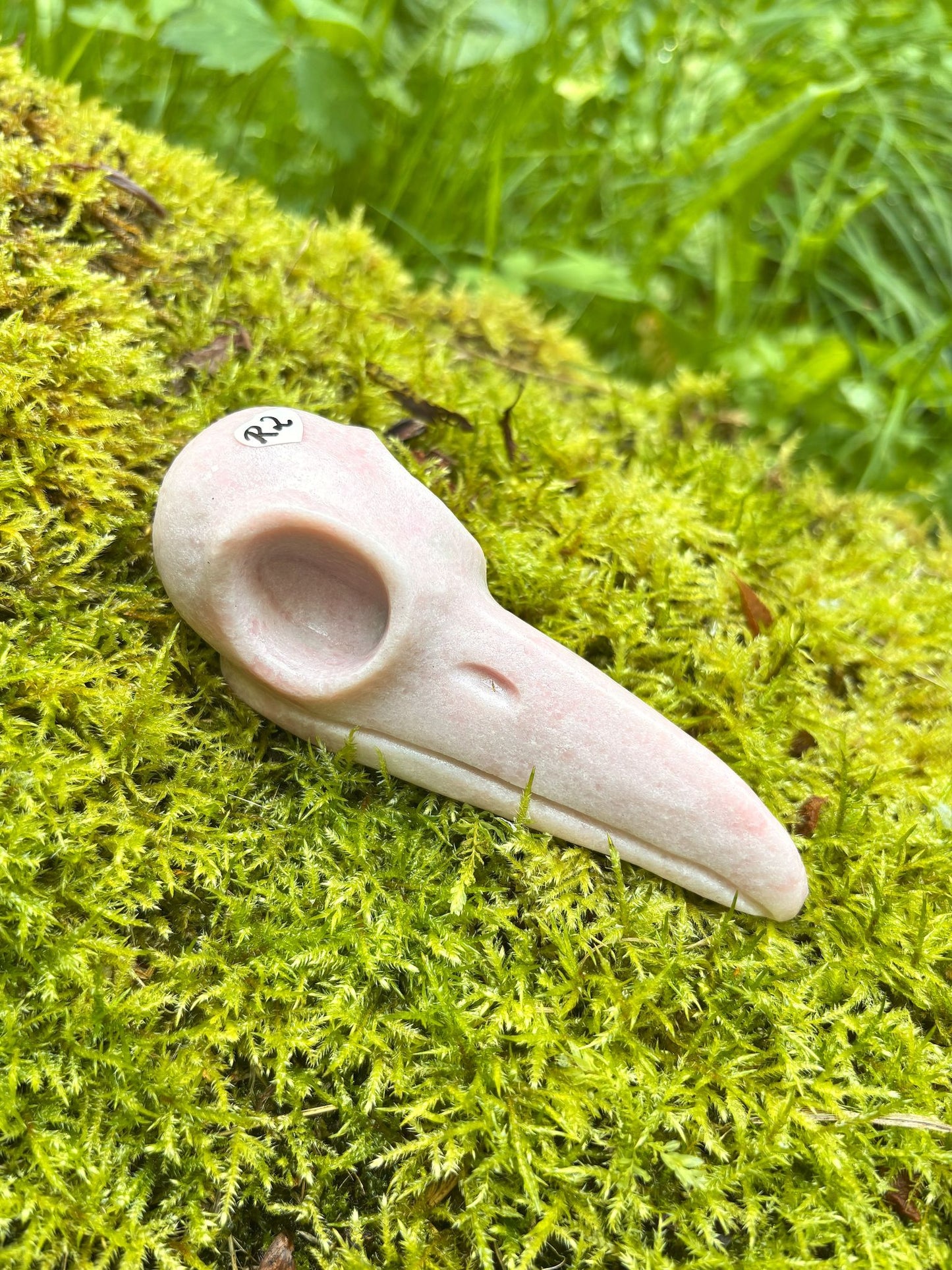 Krähen Schädel Pinker Opal