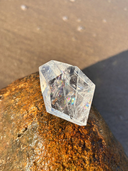 Quarz mit Regenbogen