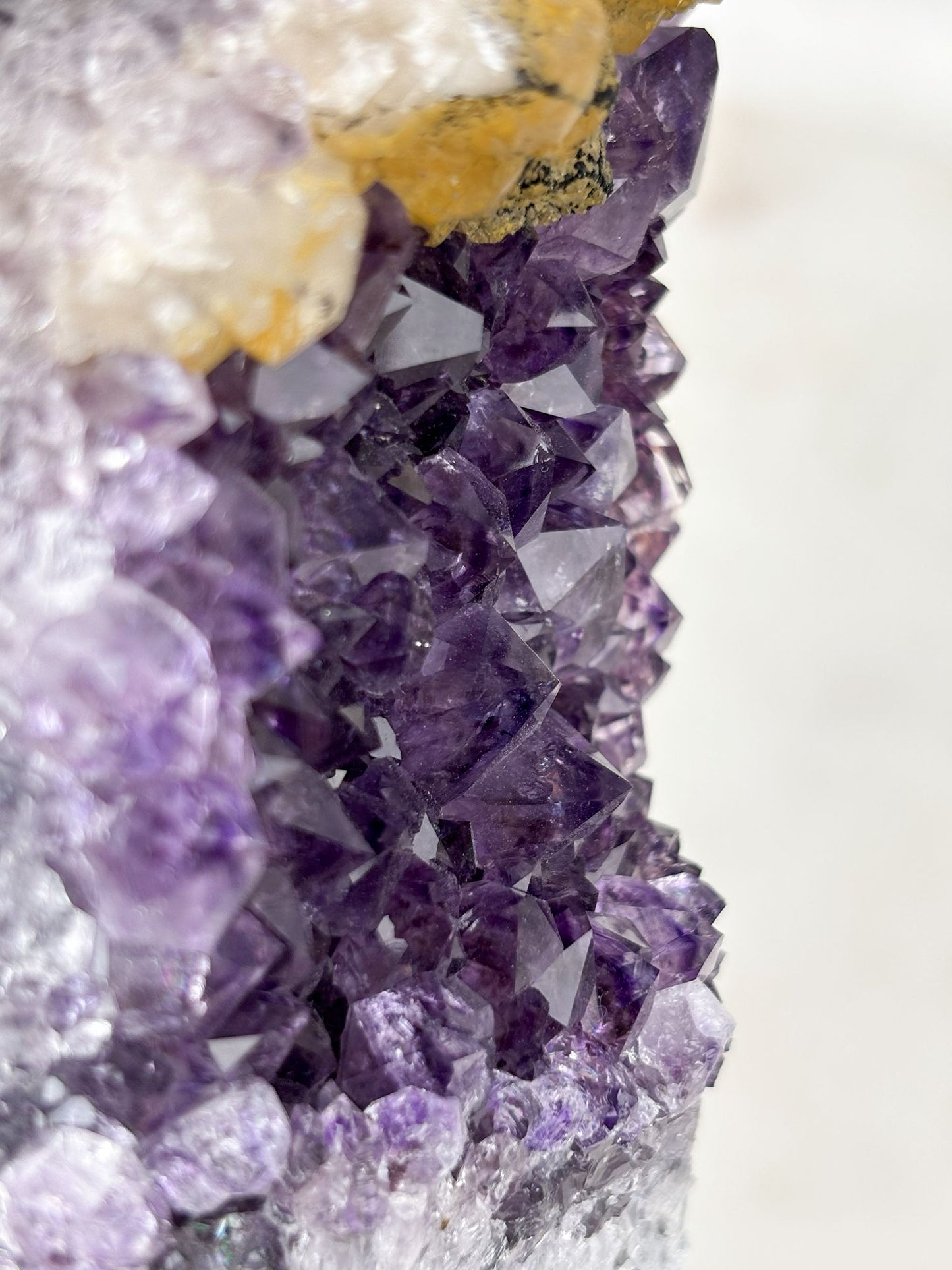 Amethyst Stück Nr. 16 (K3L)