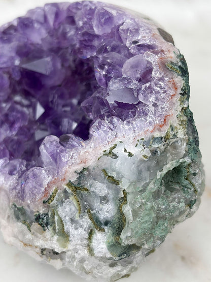 Amethyst Geode Nr. 26 (Y1Z)