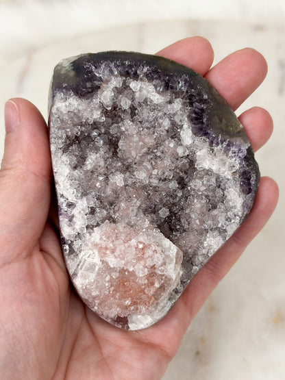 Amethyst Stück Nr. 4 (Q6R)