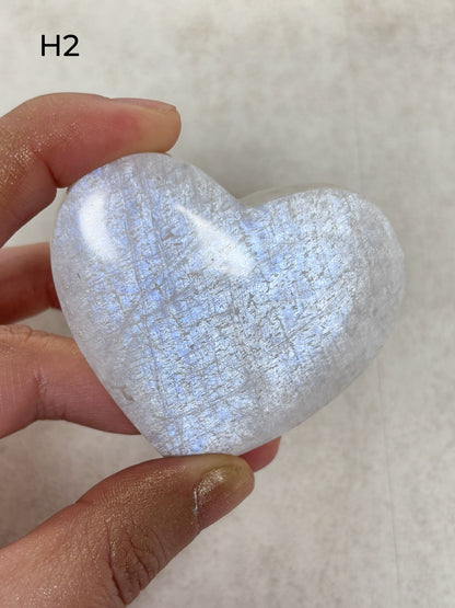 Weißer Mondstein Herzen