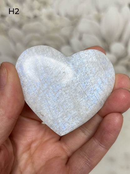 Weißer Mondstein Herzen