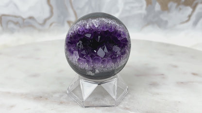 Amethyst Achat Kugel Nr. 22