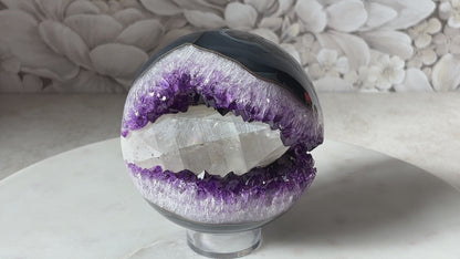 Amethyst Sphere mit Regenbogen Calcit 🌈