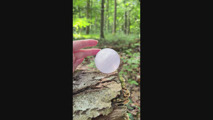 Periwinkle Rosenquarz Kugel