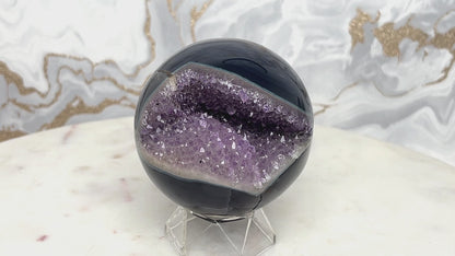Amethyst Achat Kugel Nr. 13